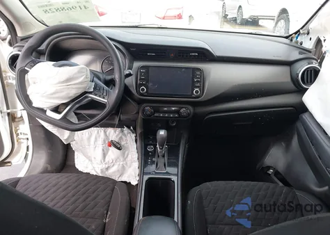 2021 Nissan Kicks Sv Xtronic Cvt из США, поврежденный, VIN 3N1CP5CVXML487104